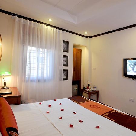 Hanoi Sena Hotel & Travel - Former Symphony Hanoi Hotel Екстер'єр фото